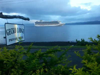 Gecko Lodge Fiji Hotels near Savusavu