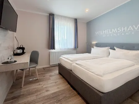 Dormero Hotel Wilhelmshaven Отели рядом с достопримечательностью «Parc national de la mer des Wadden de Basse-Saxe»