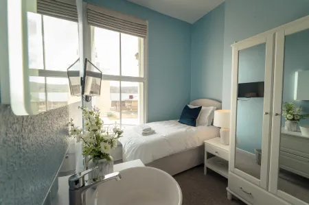 Anabelle's Guest House