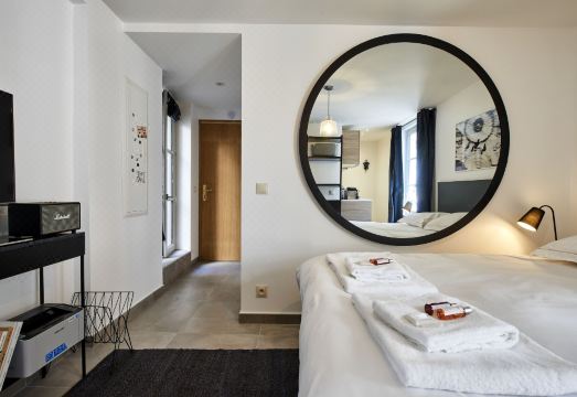 1. 마이 메종 인 ..