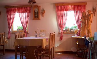 Apartments Lovrec