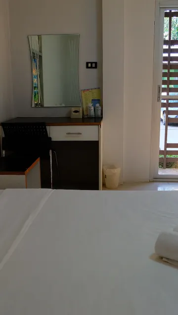 ห้องสแตนดาร์ด เตียงใหญ่ 1 เตียง