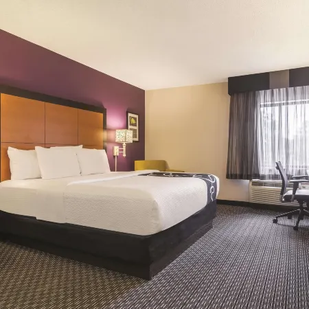 Wingate by Wyndham Brunswick GA / I-95