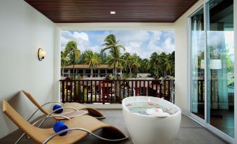 Graceland Khaolak Beach Resort