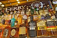 Ferry Inn - С баром