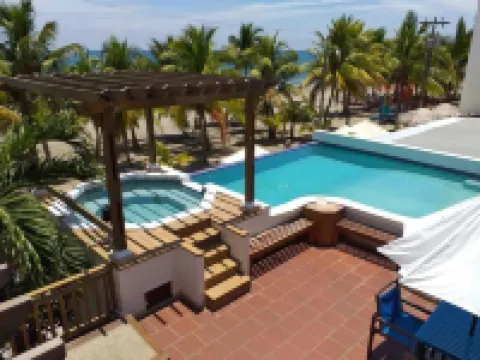 Cesar Mariscos Hotel a 