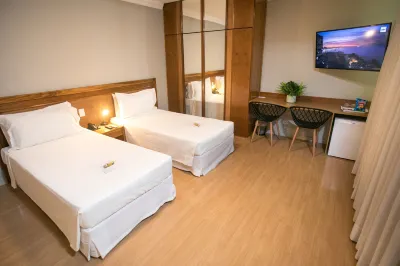 Regency Park Hotel Hoteles cerca de Leme