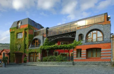 Hotel Kopala Hotel in zona Statua del re Vakhtang Gorgasali