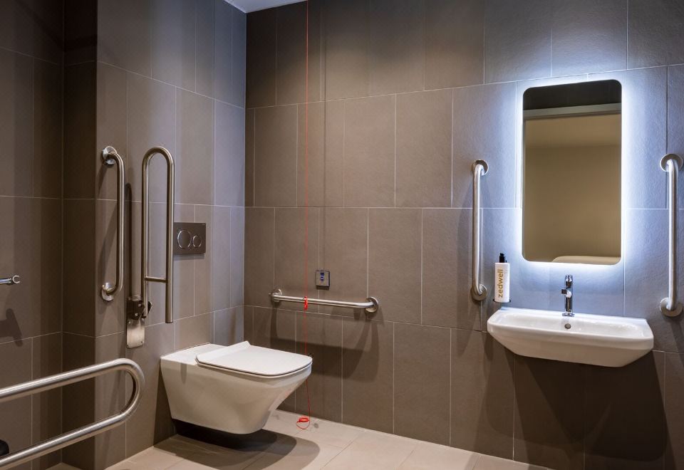 3. 제드웰 나이츠브..