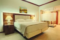 Ramada by Wyndham Princess Georgetown Hotels in Georgetown