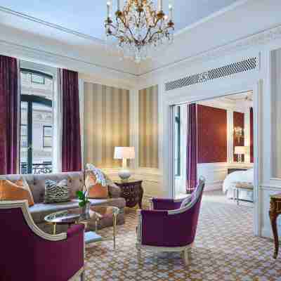 5th & 55th Residence Club Rooms