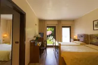 Relais Leon d'Oro Hotels in Mirano