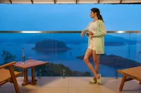 Mountain Shadows Resorts - Romantic