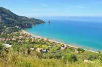 Apartments with Pool Maria on Agios Gordios Beach