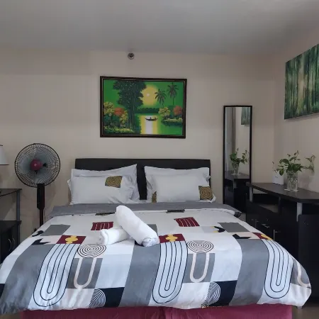 150 Newport Blvd Condotel Near T3 by Alps