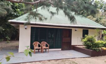 Yasawa Long Beach Hideout Resort