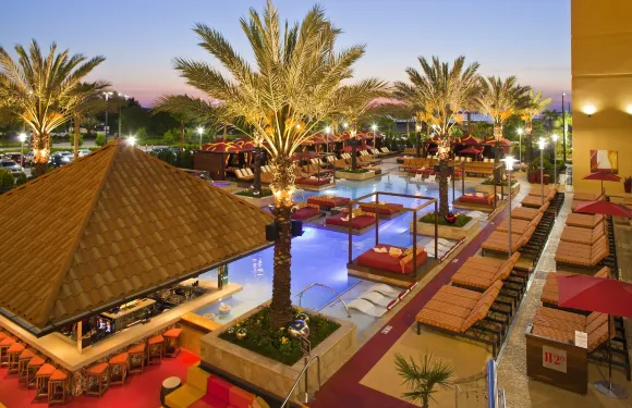 戈爾登納吉特比洛克西度假酒店