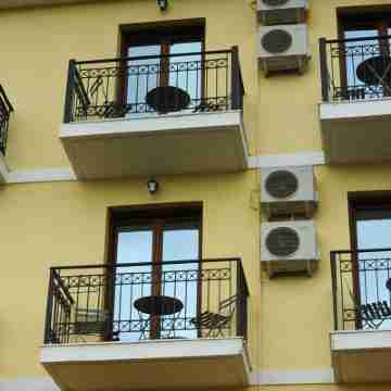 Castri Hotel Hotel Exterior