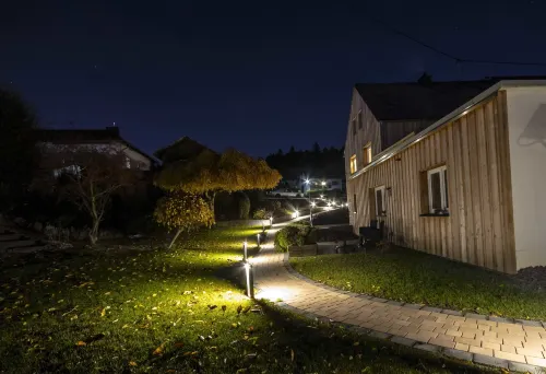 Race & Rest Apartments - Parkering