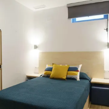 Take Surf Hostel Conil