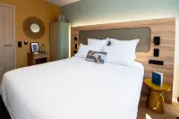 Logis Hôtel Jeanne et Jules Hotels in Glomel