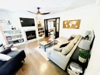 Cozy Lakewood Retreat Hotels in Lakewood