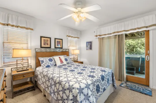 Private Pool and Rec Room - Stunning Beach Haven