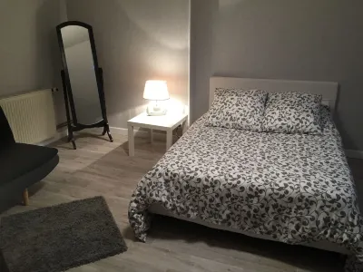 Apartment center of Meursault Các khách sạn gần CAVEAU MOILLARD - Meursault - Dégustation et Vente