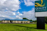 Quality Inn & Suites Hotel di Winfield
