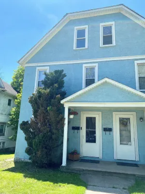 Stylish Freshly Renovated Duplex in Windber PET FRIENDLY
