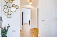 Hybrid Resi - New Malden