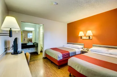 Motel 6 Lakeville, MN - South - Lakeville Hotels near Marshalls