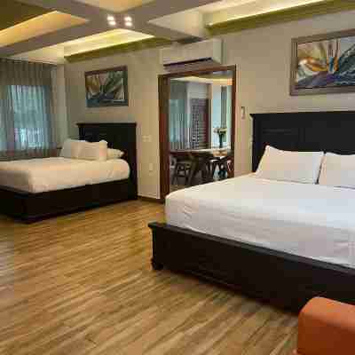 Family Vacation Home, 10 Miles from Downtown Pv Romantic Zone, Ocean Frontage Rooms