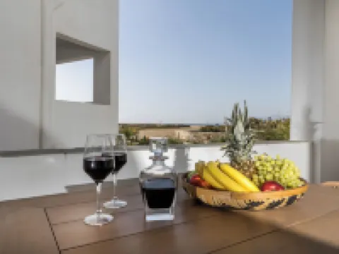 Marine Dream Hotels in Plaka