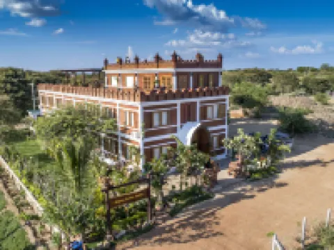 โรงแรมพุกาม เวอร์เท็กซ์ โรงแรมในพุกาม