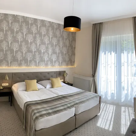 Villa Medici Hotel & Restaurant