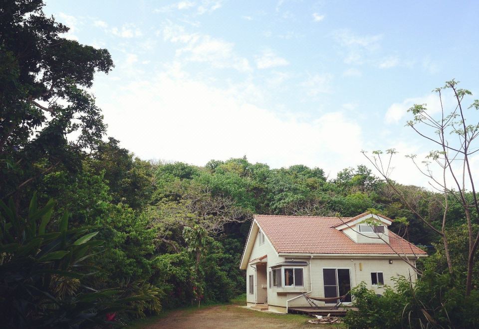 4. 게스트 하우스 ..