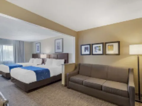 Comfort Suites Normal University Area Hotels in Normal