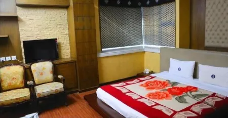 Potohar Hotel Отели рядом с достопримечательностью «Раджа Базар»