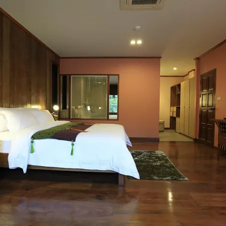 VC@Suanpaak Boutique Hotel & Service Apartment Отели рядом с Аэропорт Чиангмай