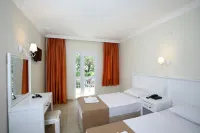 Summer Garden Suites Beach Hotel