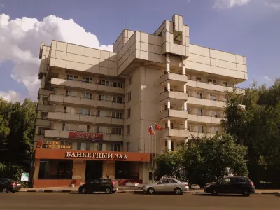 Профилакторий Тропарево (АО МЗСС) Отели рядом с достопримечательностью «Молельная комната»