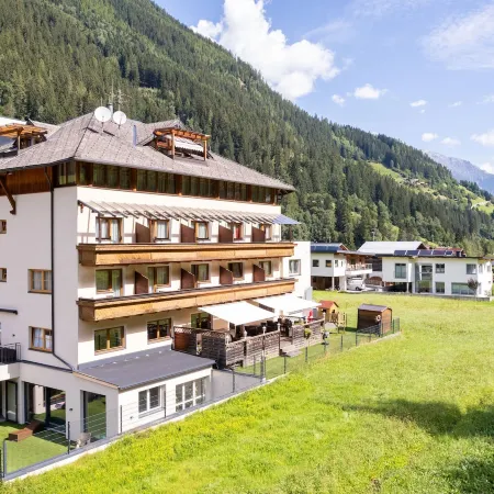 Hotel Alpenkönigin - Alpine Luxury