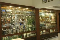 サンデシュ ザ プリンス - バー