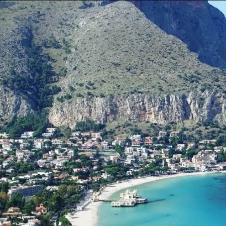 Mondello Beach - Rooms by the Sea