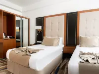 庇護旅館飯店&溫泉 庫卡特皮清真寺附近的飯店