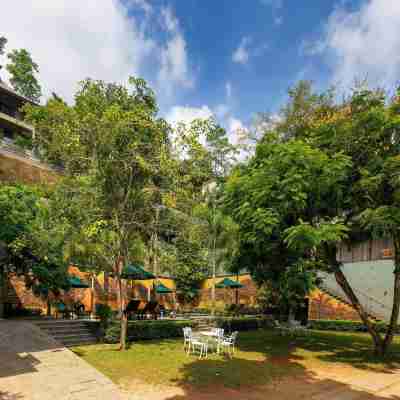 Villa Rumassala Luxury Chalets Unawatuna Hotel Exterior