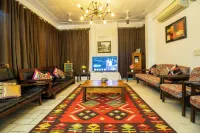 Opulent Antique 6Br Independent Villa in Gurugram