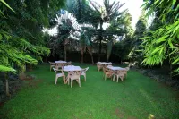 Discovery Courts Hotel