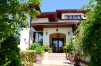 Villa Dallas Residence